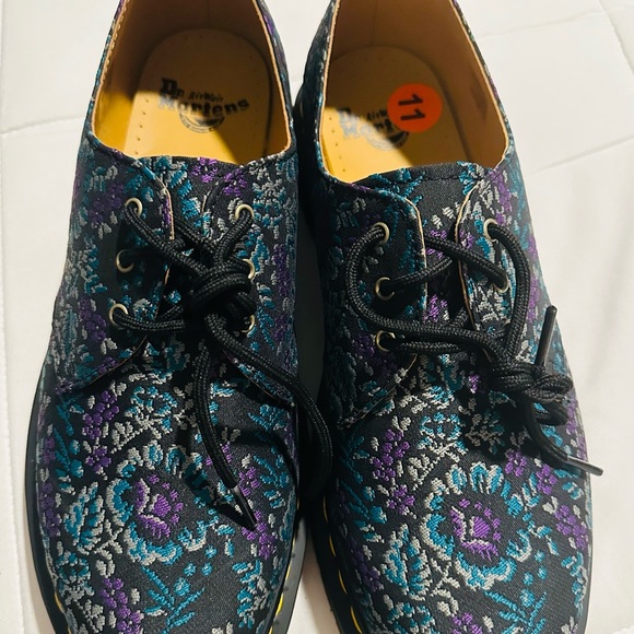 DR. MARTENS 1461 BLACK/ PURPLE FLORAL JACQUARD Men- 10, Women- 11 NWOB Offers! - Picture 2 of 10
